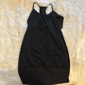 Lululemon tank with attached bra